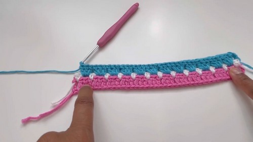 Cute Crochet Mug Cozy Pattern 4