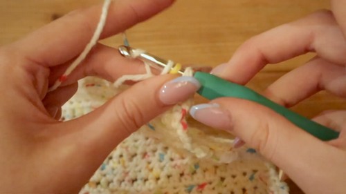 Cute Crochet Sweater Pattern 5