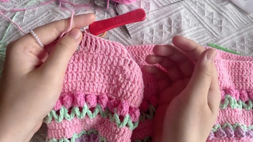 Cute Crochet Tulip Top Pattern 5
