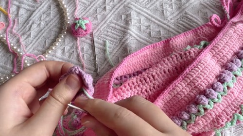 Cute Crochet Tulip Top Pattern 6