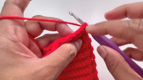 Cute Crochet Winter Hat Pattern 3