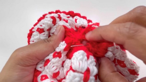 Cute Crochet Winter Hat Pattern 7