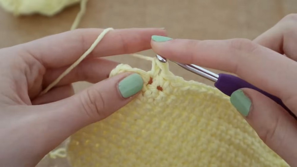 Crochet Shoulder Bag