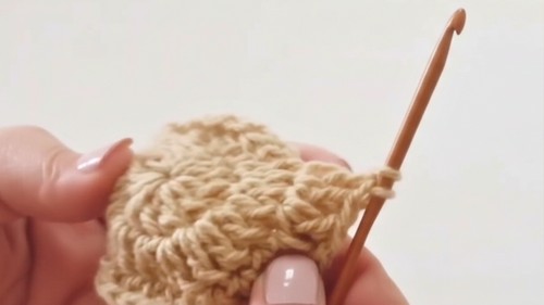 Easy Crochet Baby Booties Pattern 3