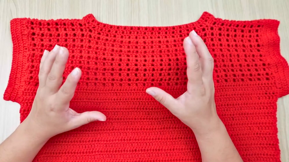 Easy Crochet Blouse Top Pattern 7