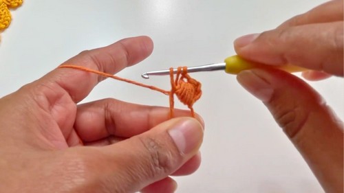 Easy Crochet Bookmark Pattern 2
