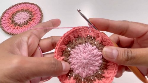 Easy Crochet Coffee Coaster Pattern 6