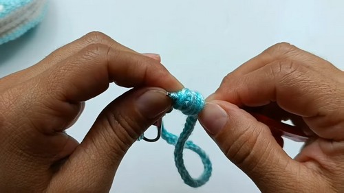 Easy Crochet Coin Purse Pattern 8