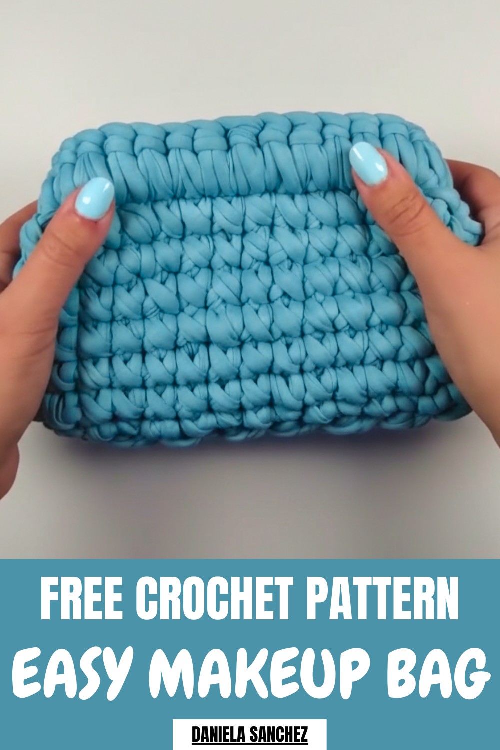 Easy Crochet Makeup Bag Pattern