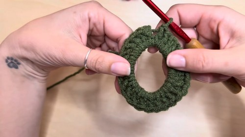 Easy Crochet Scrunchie Pattern 2