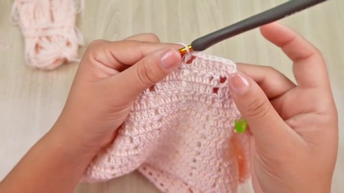 Easy Crochet Think Top Pattern 5