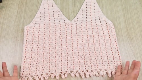 Easy Crochet Think Top Pattern 8