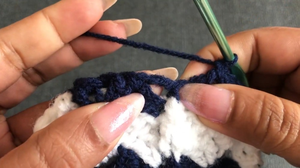 Crochet Beautiful Baby Hat