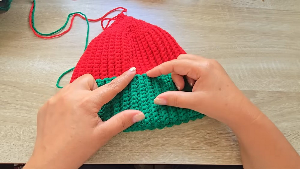 Crochet Beanie With Pom