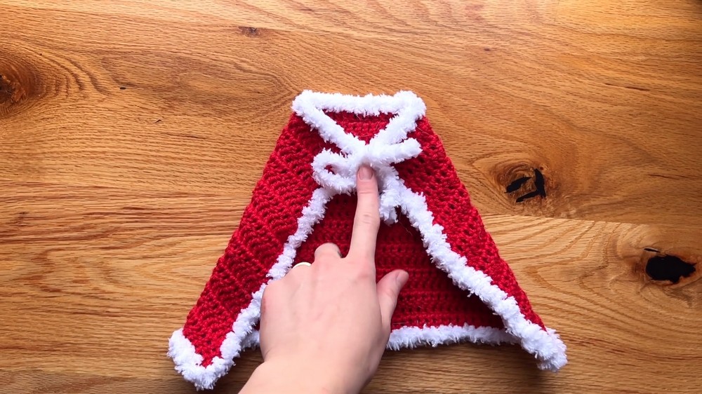 Crochet Christmas Cat Cape
