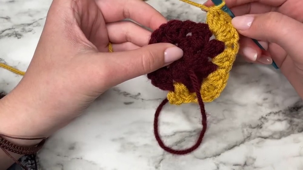 Crochet Sunflower Granny Bag