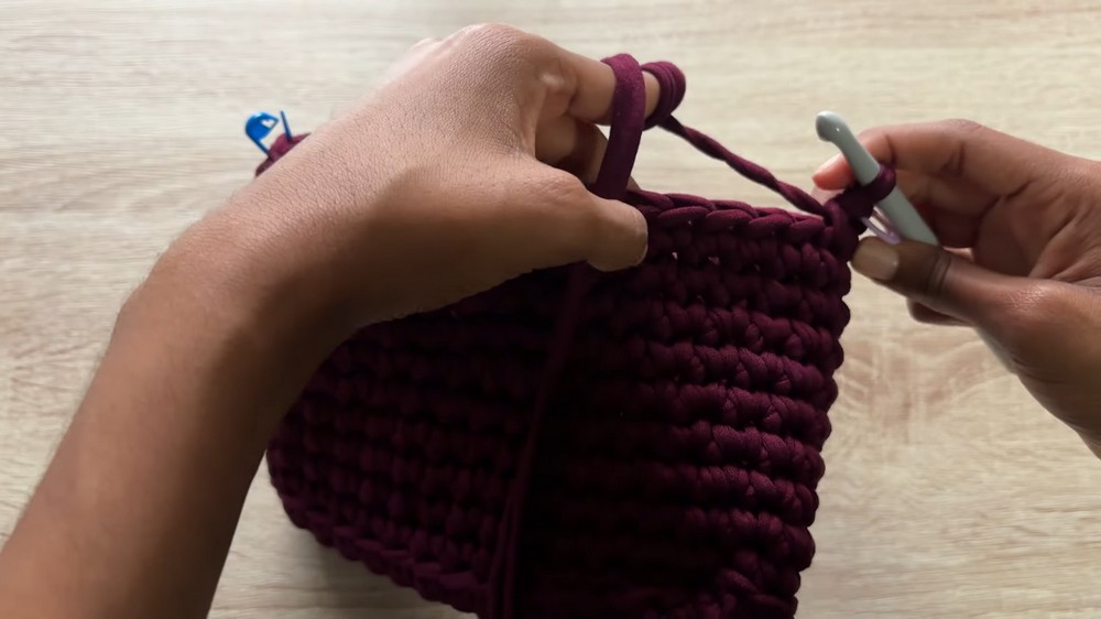 Crochet Chunky Reversible Bag