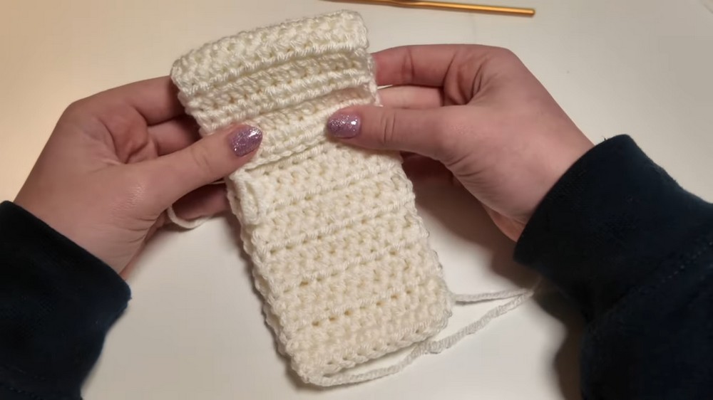 Crochet Pencil Case Bow
