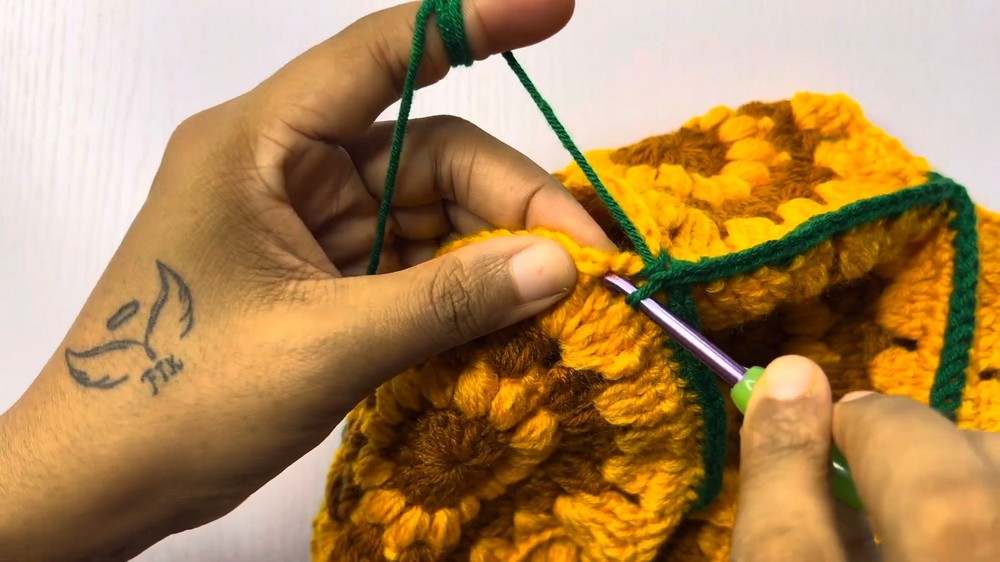 Crochet Sunflower Bucket Hat