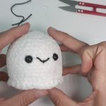 Crochet Halloween Ghost