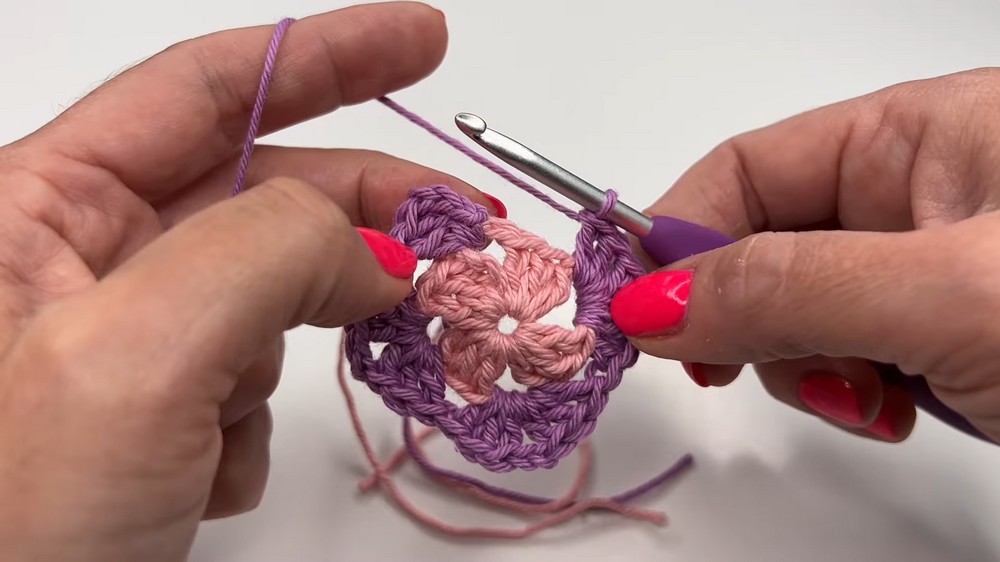 Crochet Mini Granny Pouch