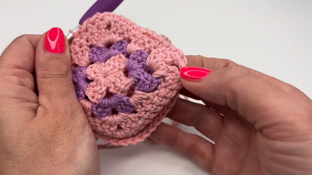 Crochet Mini Granny Pouch