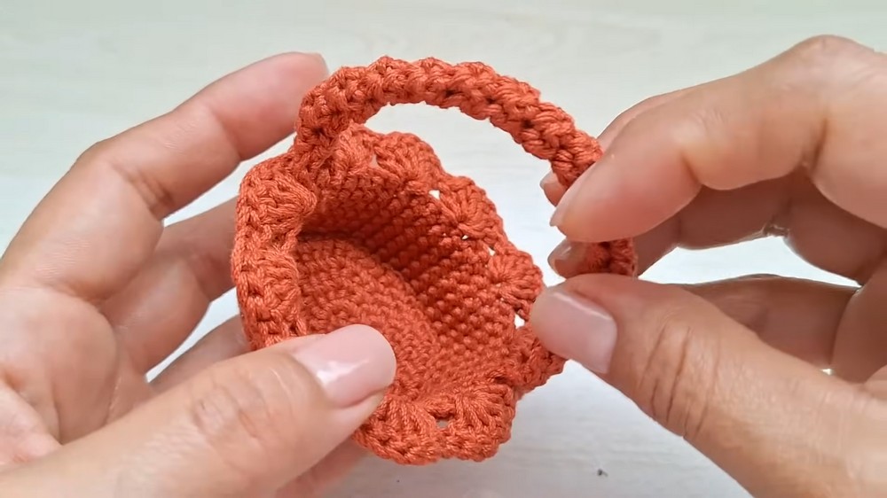 Crochet Mini Baskets