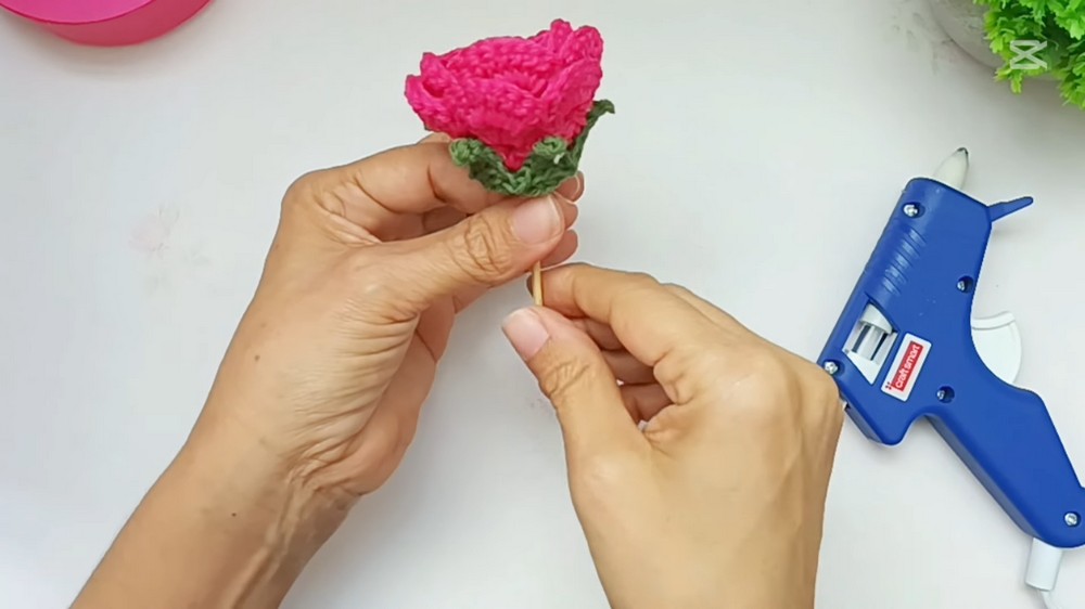 Crochet Mini Flower Pot