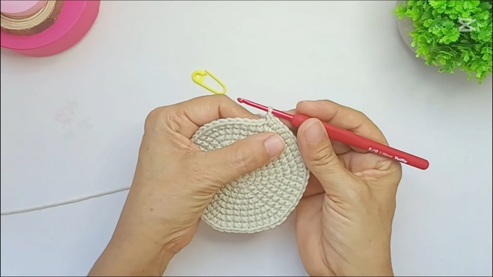 Crochet Mini Flower Pot