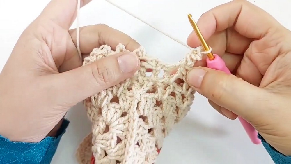 Crochet Heart Granny Pouch
