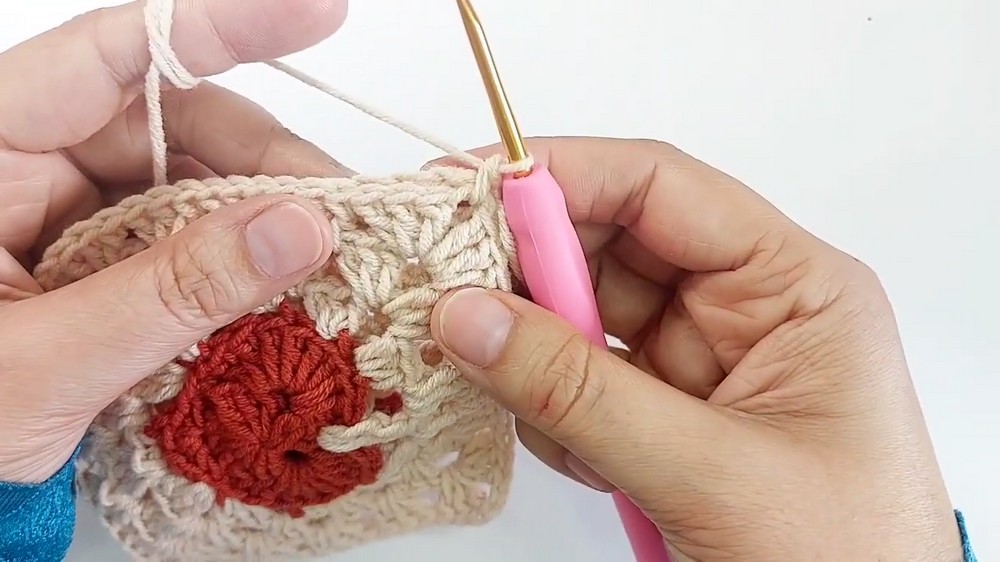 Crochet Heart Granny Pouch