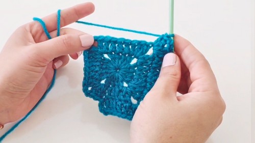 Quick Crochet Granny Square Pattern 5