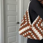 Simple Crochet Granny Square Bag Tutorial 10