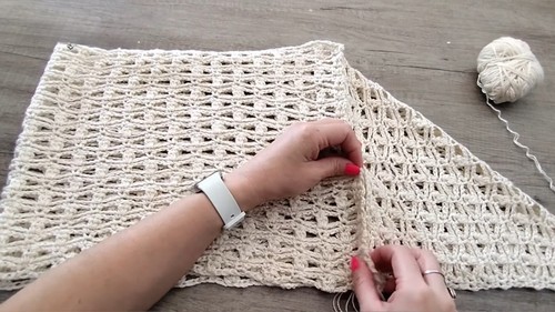 Simple Crochet Poncho Pattern 5