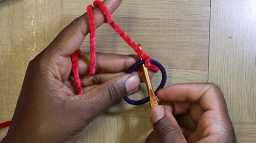 Simple Crochet Scrunchie Pattern 1