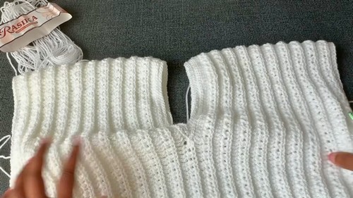 Simple Crochet Top Pattern 7