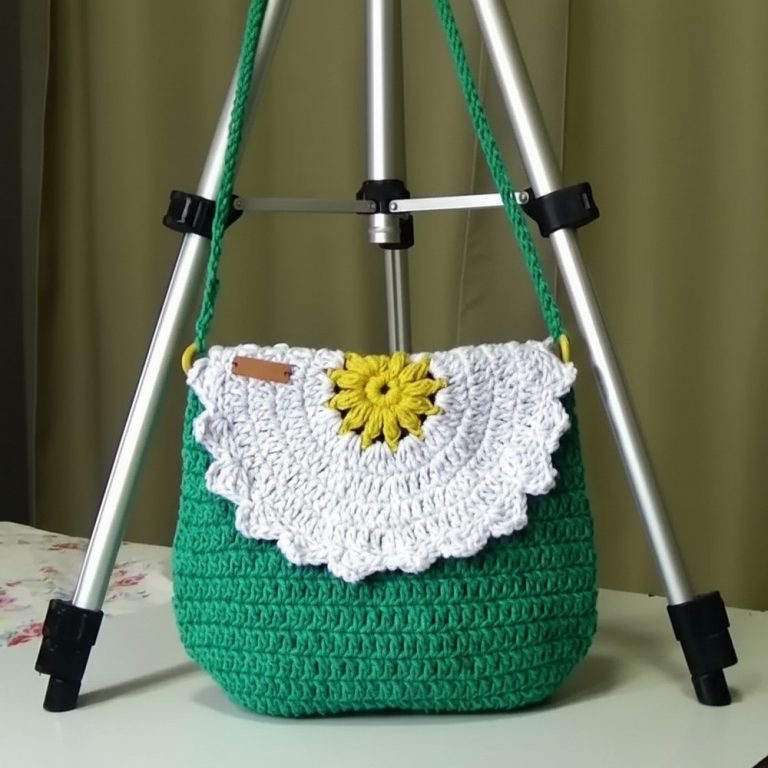 How Beginners Can Crochet Children's Bag Pattern for Adventures