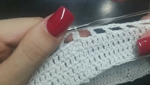 Trendy Crochet Strap Blouse Pattern 3