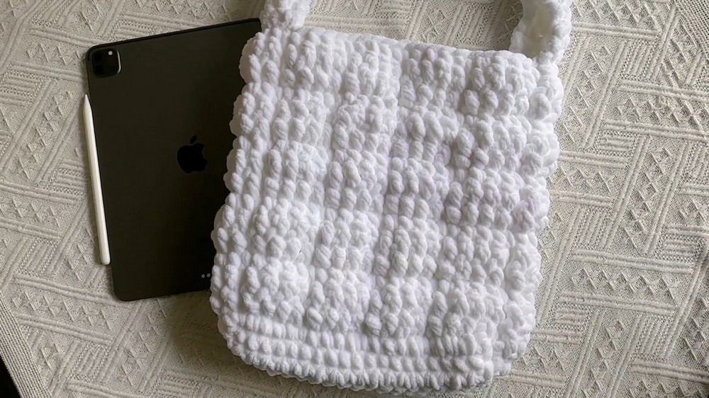 Crochet Book Or Tablet Bag