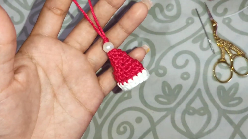 Crochet Mini Christmas Hat