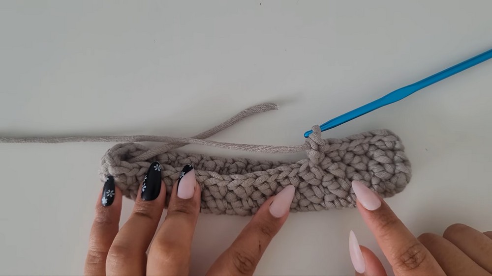 Beautiful Crochet Purse Pattern 3