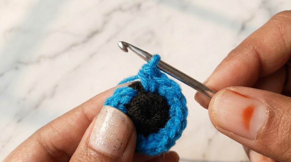 Crochet Evil Eye Keychain Pattern 2