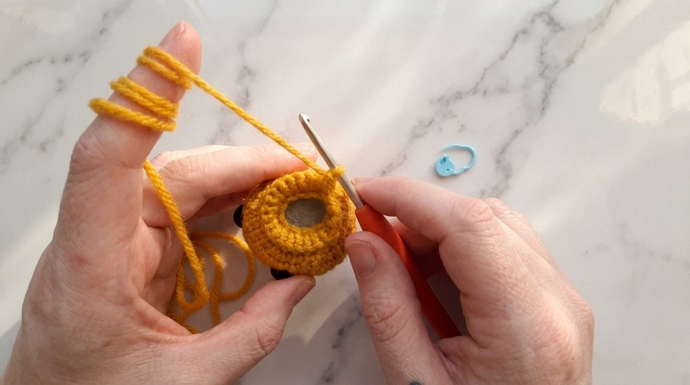 Crochet Honey Bear Amigurumi Pattern 4