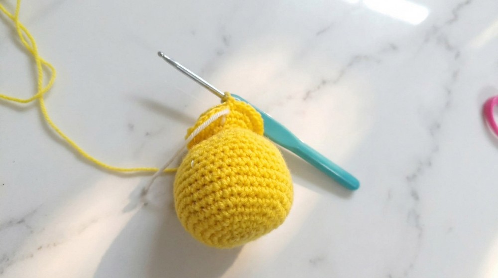 Crochet Honey Bee Amigurumi Pattern 3