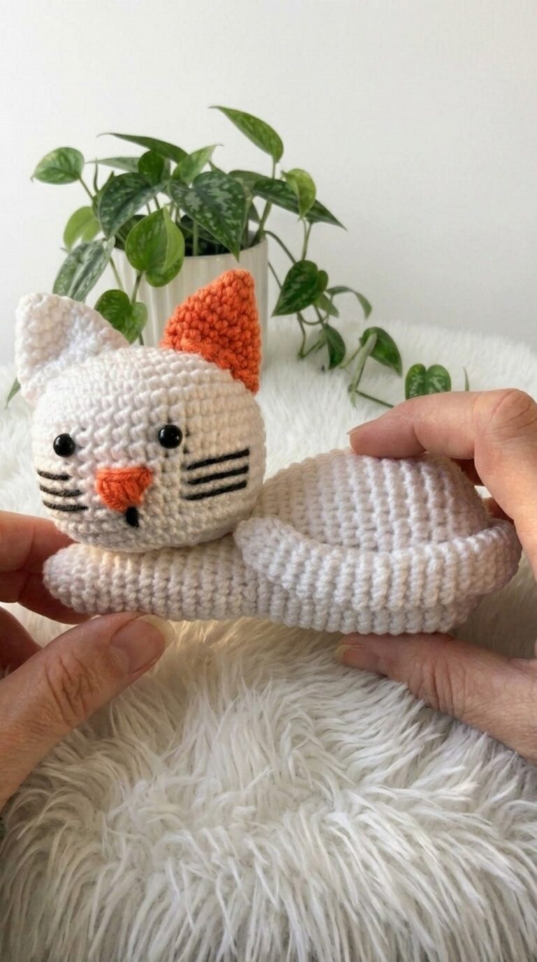 Crochet Lying Cat Amigurumi Pattern 7