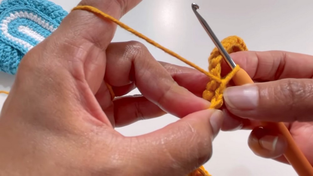 Crochet Small Round Pouch Pattern 3