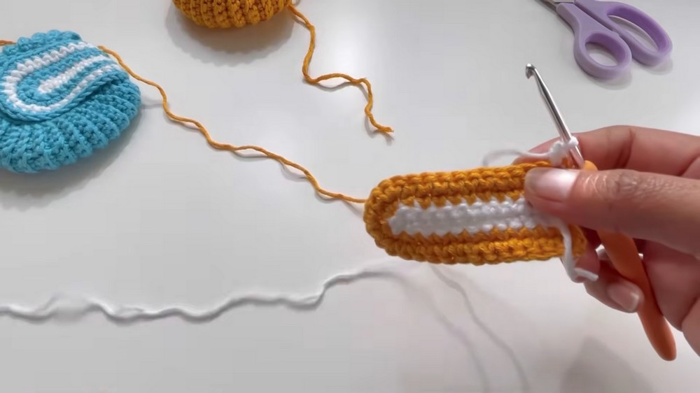 Crochet Small Round Pouch Pattern 5