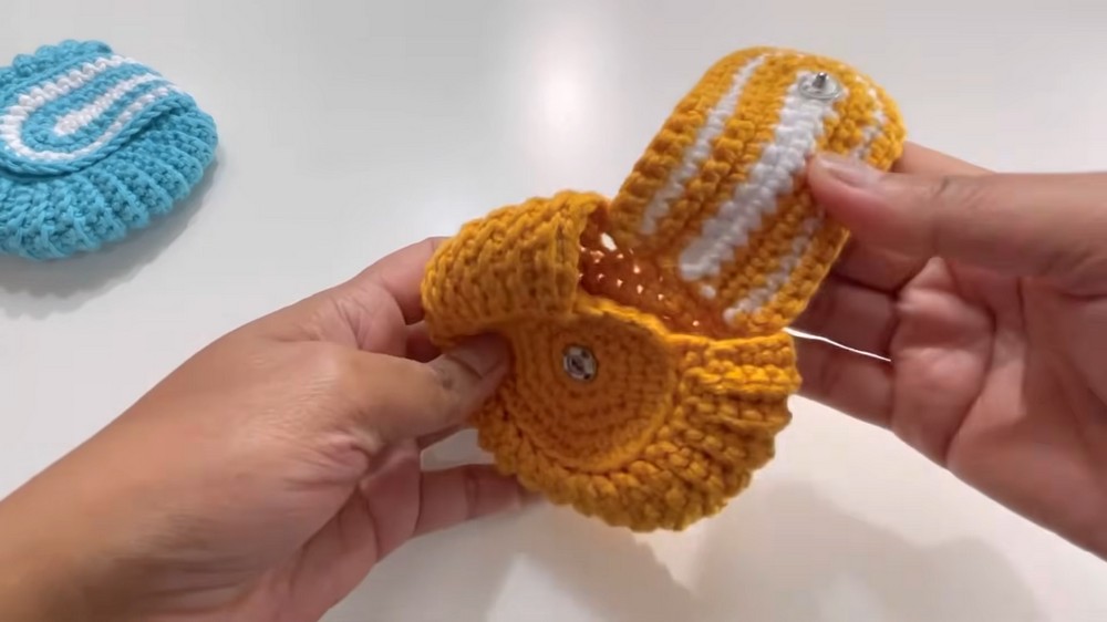 Crochet Small Round Pouch Pattern 6