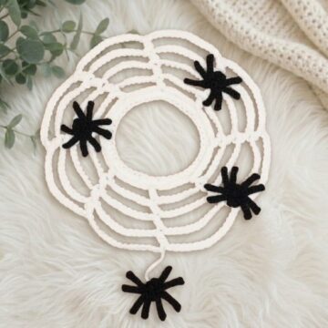 Crochet Spider Web Collar Pattern 7