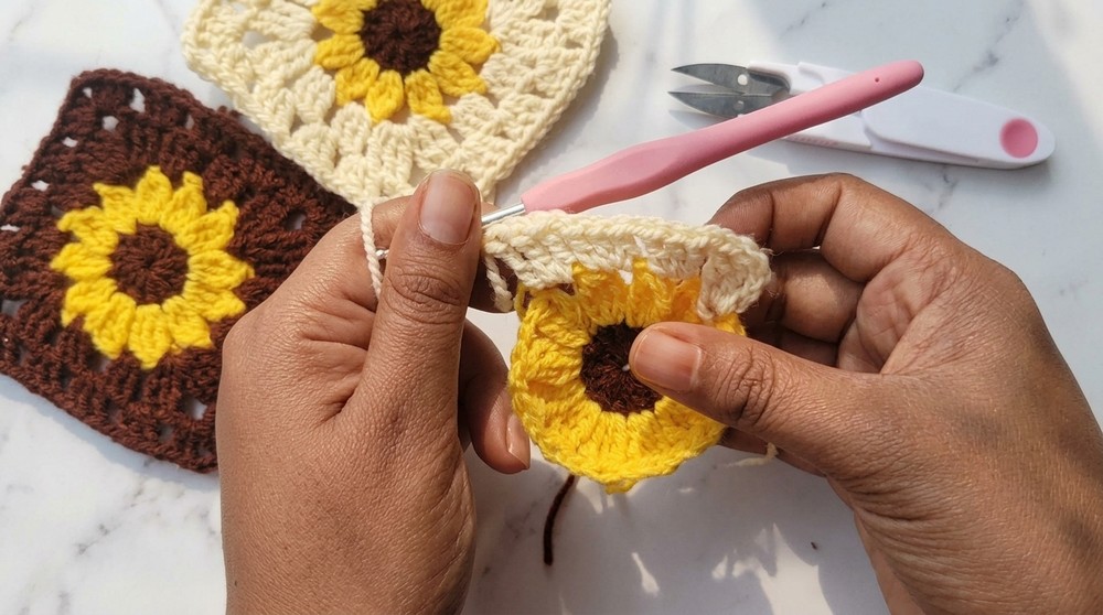 Crochet Sunflower Granny Square Pattern 3